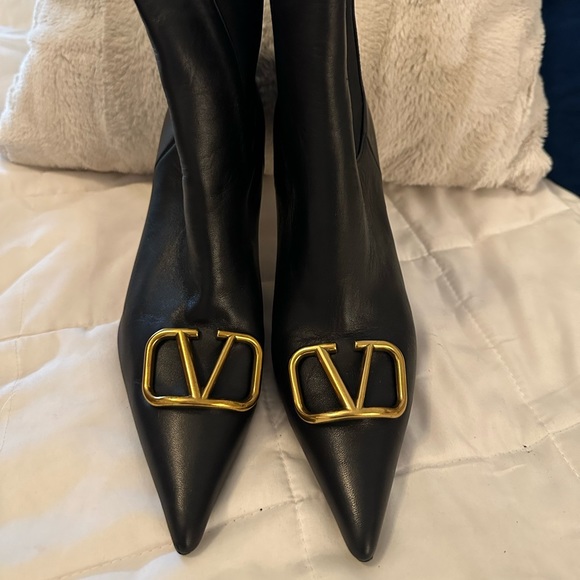 Black designer booties worn once - Picture 3 of 5